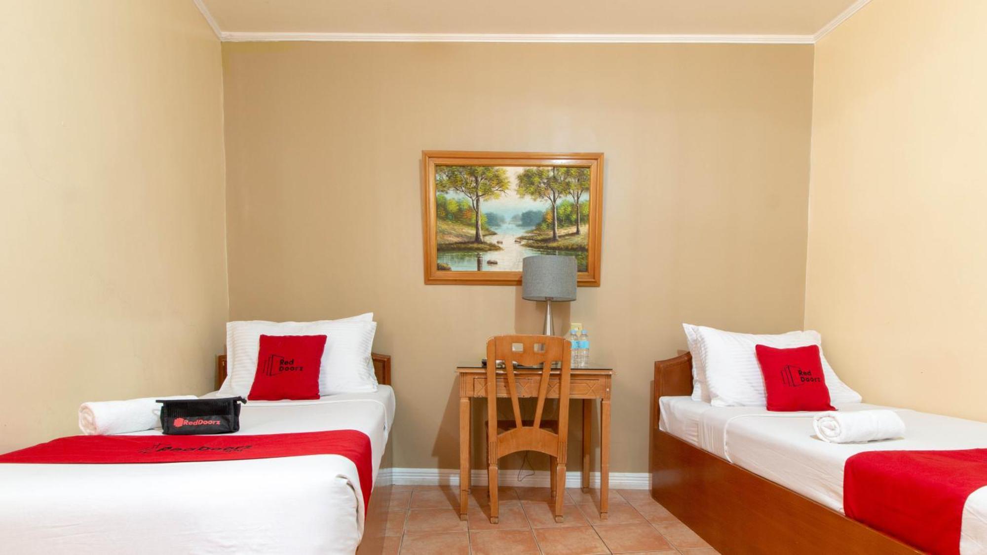 Reddoorz @ Downtown Tacloban Hotel Luaran gambar